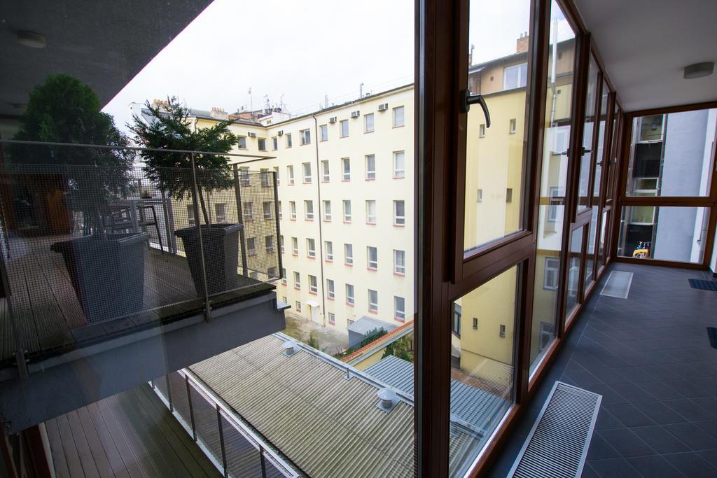 National Museum Apartment By Ruterra Прага Екстериор снимка
